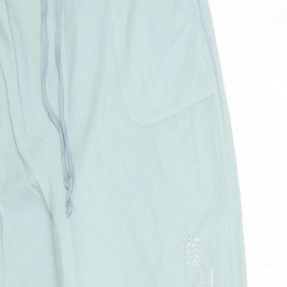 Classic Womens Blue Floral  Cropped Trousers Size 18 L23 in