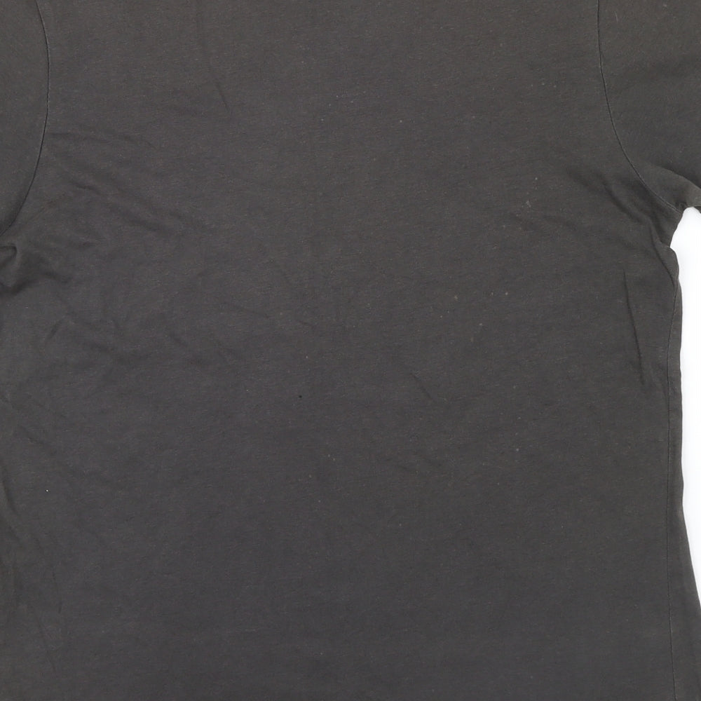 ceaderwood Mens Grey    T-Shirt