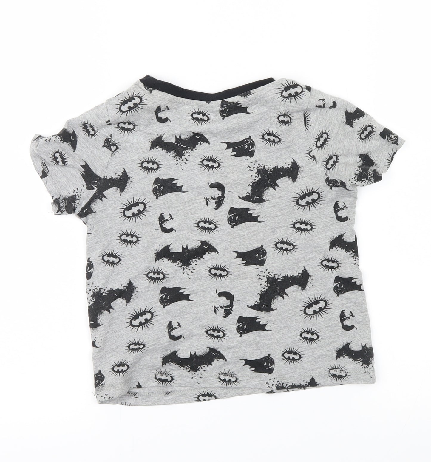 Batman Boys Grey Houndstooth  Basic T-Shirt Size 4-5 Years