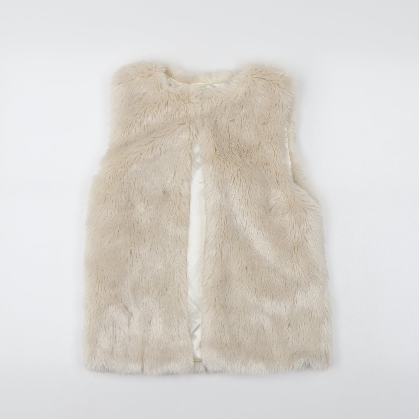 YD Girls White   Gilet Jacket Size 8-9 Years  - Faux fur look