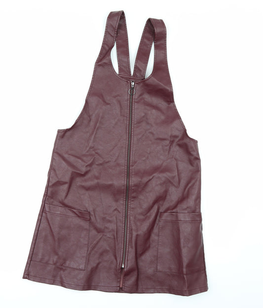 Front view of Primark women’s red a-line, size UK 8