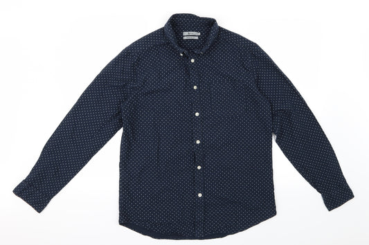 Front view of Tu men’s blue paisley button-up, size M