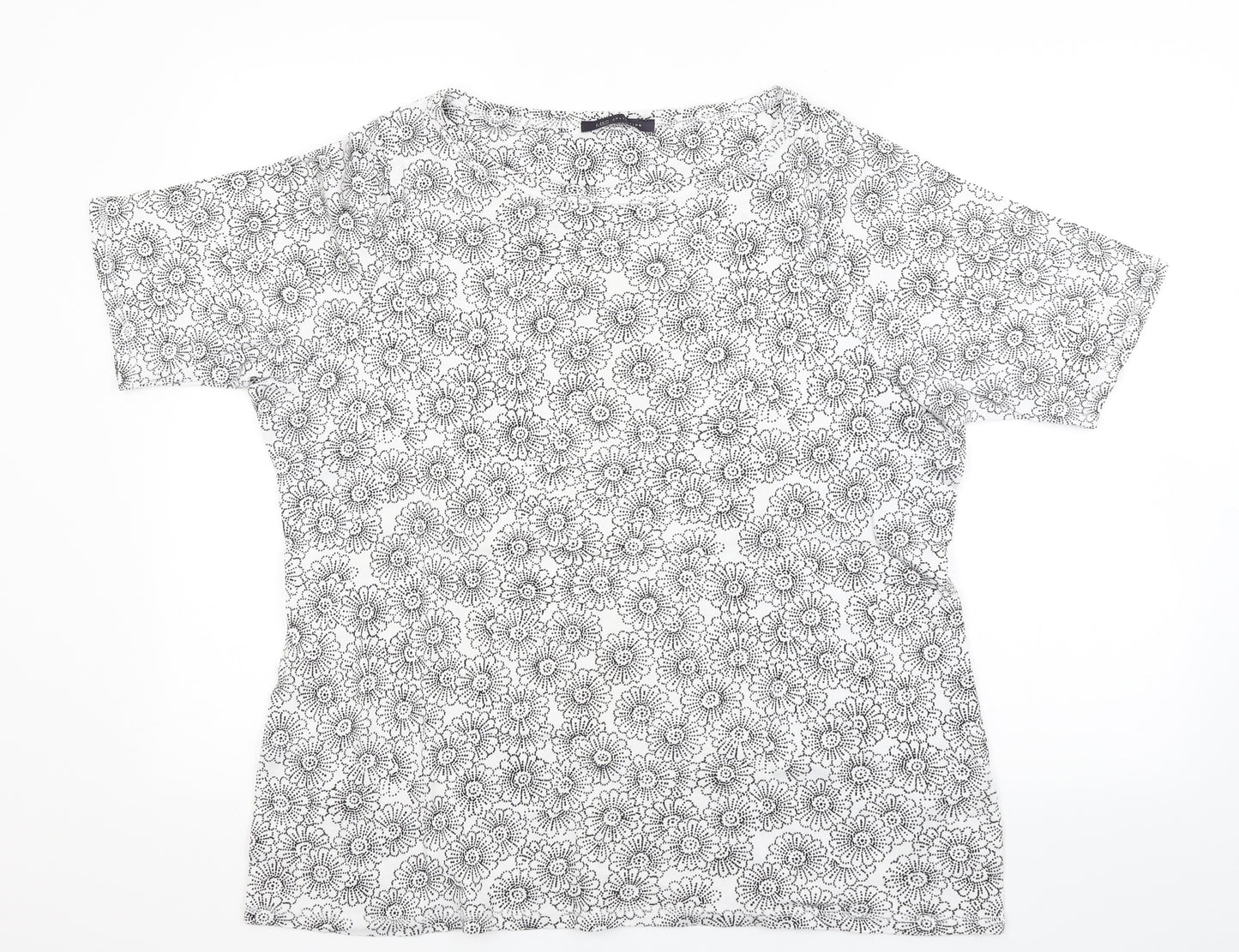 Marks and Spencer Womens White Floral  Basic T-Shirt Size 22