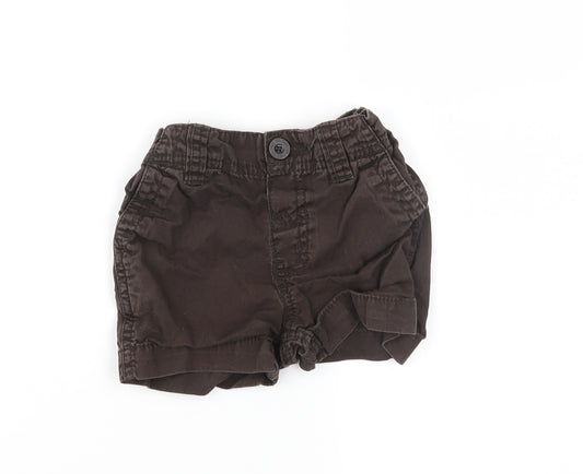 Front view of H&M boys’ brown cropped trousers