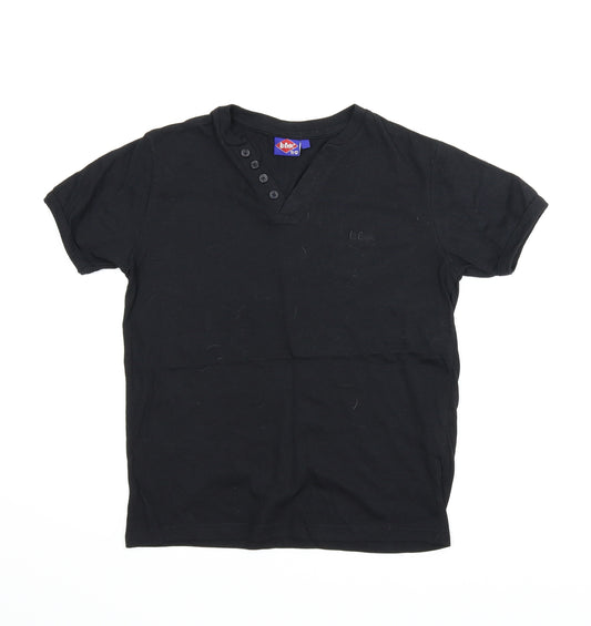Front view of Lee Cooper boys’ black basic t-shirt, size 11-12, years