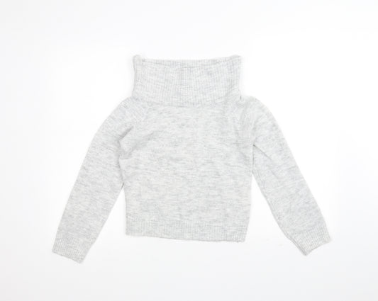 Front view of H&M girls’ grey jumper, size 9-10, years