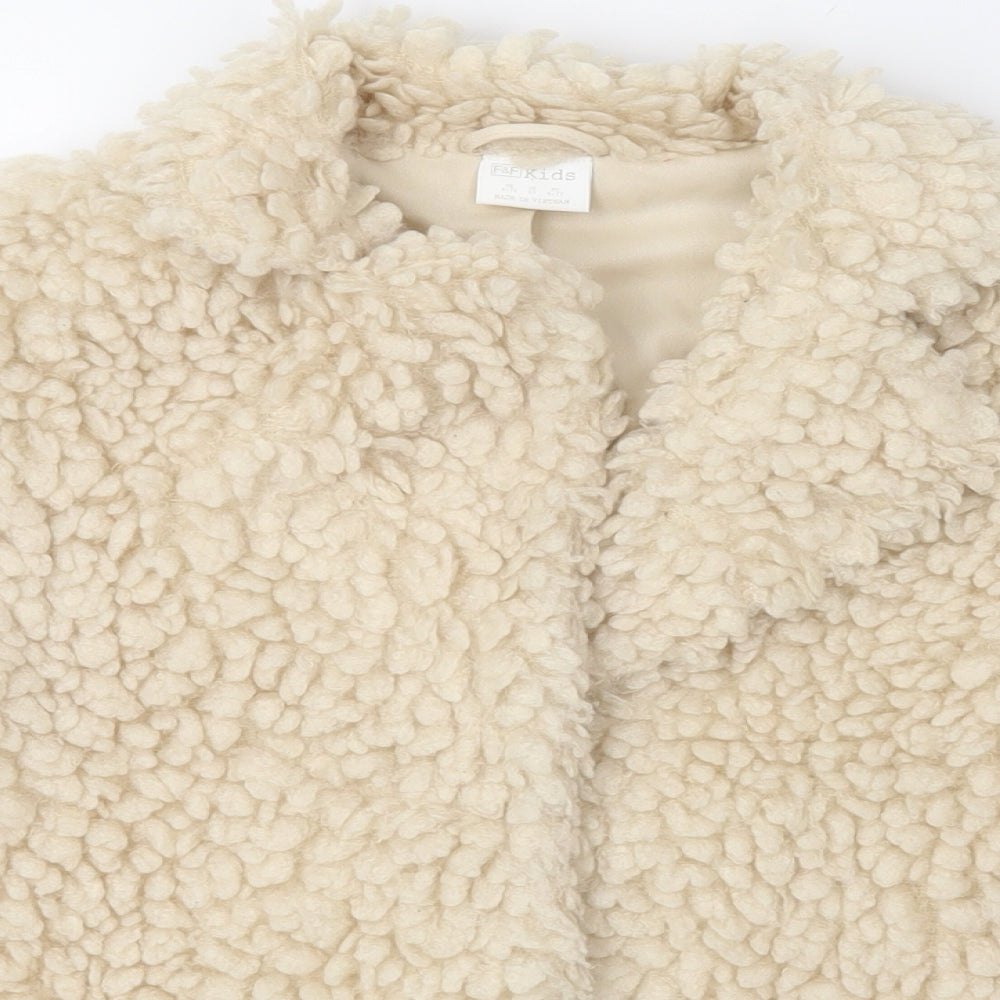 F&F Girls White   Jacket  Size 6-7 Years