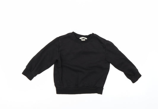Front view of H&M boys’ black pullover sweatshirt, size 3-4, years