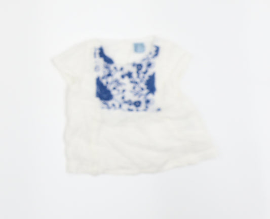 Front view of Gap girls’ white tunic blouse, size 18-24, months