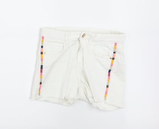 Front view of H&M girls’ white hot pants shorts, size 10, years