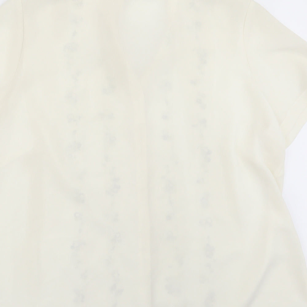 BM Womens    Basic Button-Up Size 20