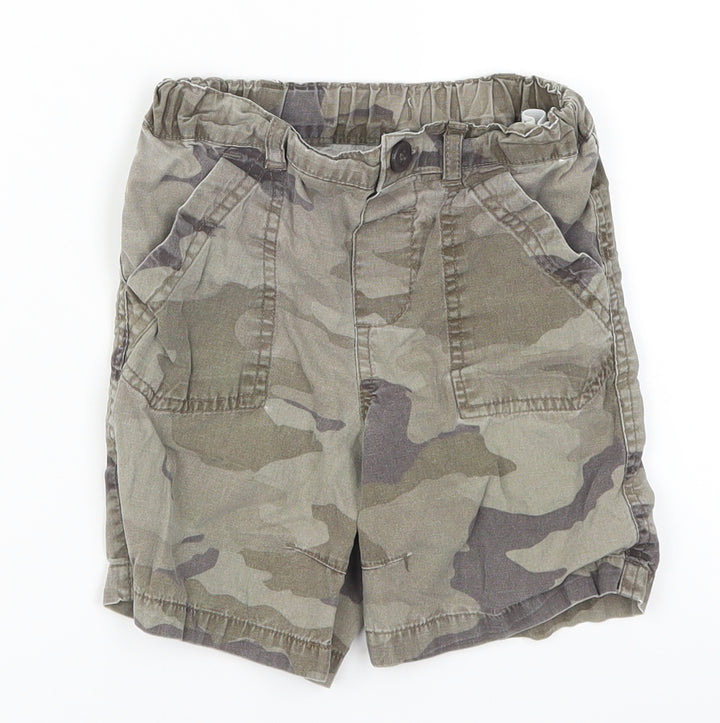 F&F Boys Green Camouflage  Cargo Shorts Size 2-3 Years