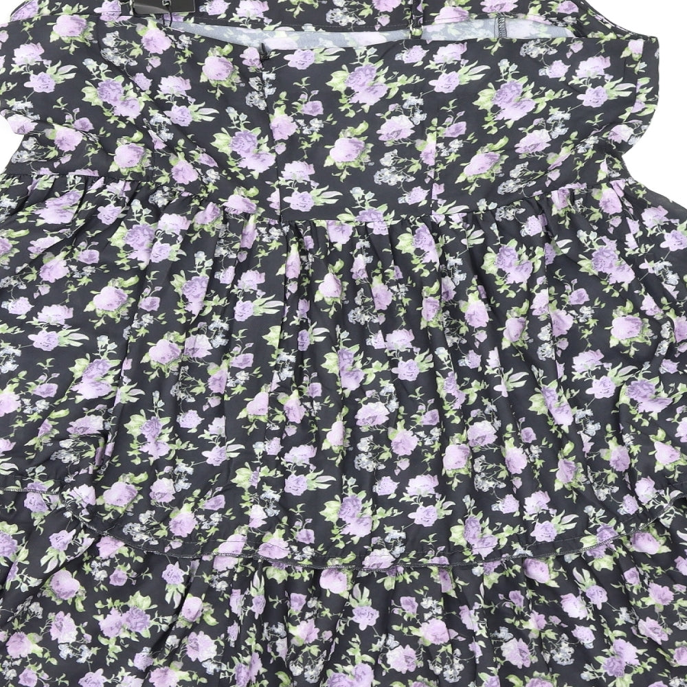 Boohoo Womens Black Floral  Trapeze & Swing  Size 16