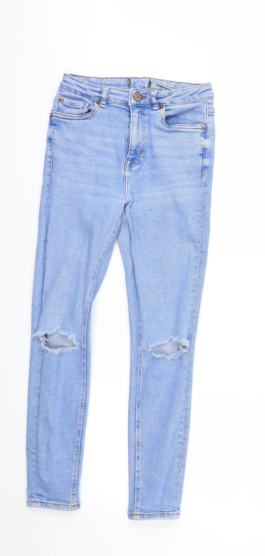 Front view of New Look women’s blue denim skinny jeans, size UK 26, in, 26-inch leg