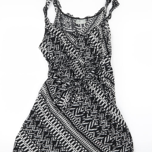 Wallis Womens Black Geometric  Mini  Size M