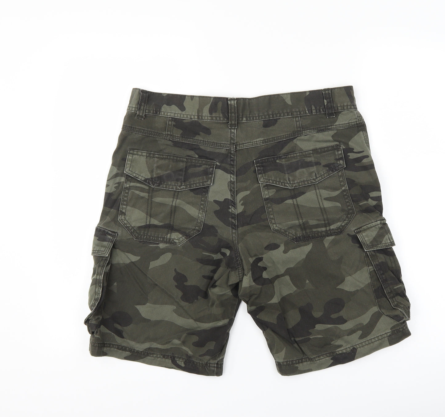 George Mens Green Camouflage  Cargo Shorts Size 34 in