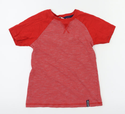 Front view of M&Co boys’ red basic t-shirt, size 7-8, years