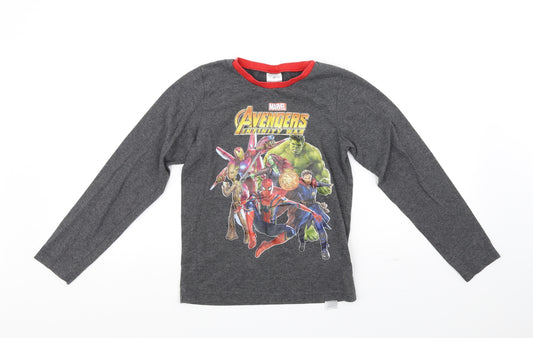 Front view of Avon boys’ grey basic t-shirt, size 9-10, years