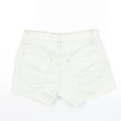 Gap Womens White  Denim Hot Pants Shorts Size 24 in