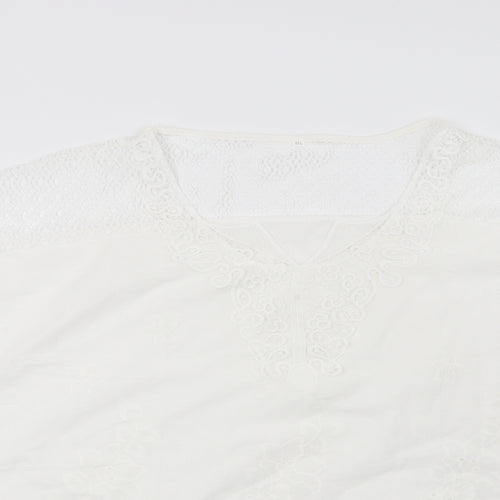 Preworn Womens White Floral  Basic Blouse Size 2XL