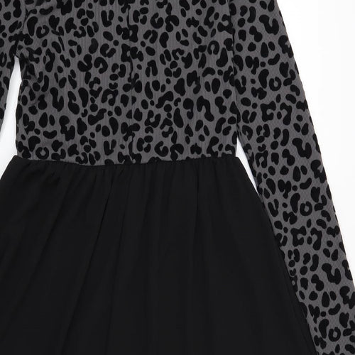 Boohoo Womens Grey Animal Print  Fit & Flare  Size 8