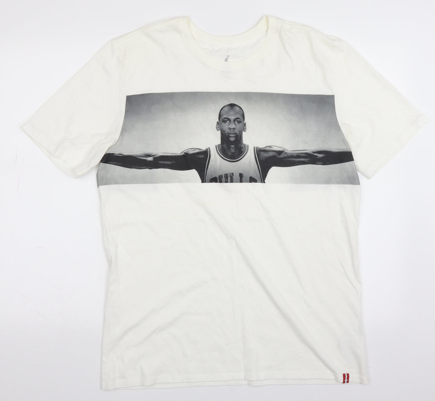 Jordan Mens White    T-Shirt Size L