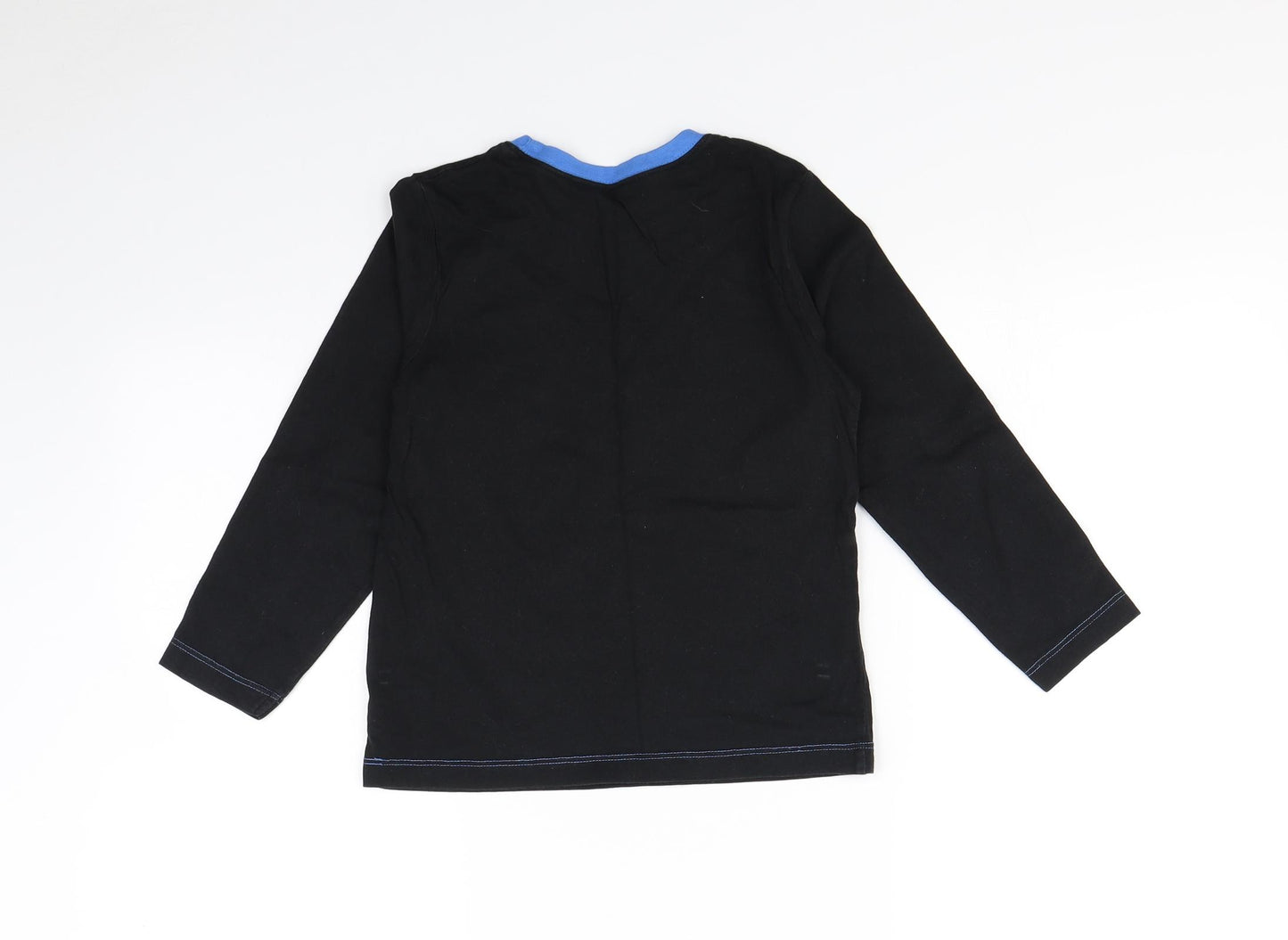 Preworn Boys Black   Basic T-Shirt Size 6 Years  - Batman