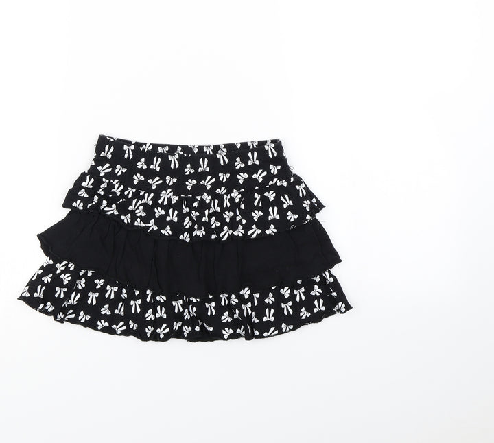 Preworn Girls Black Mini Skirt Size 6 Years