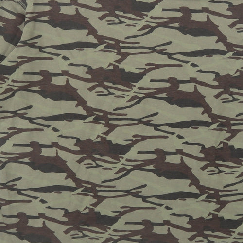 Eagles Boys Green Camouflage  Basic T-Shirt Size 10-11 Years