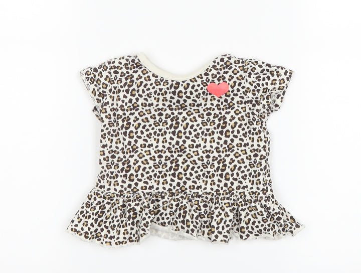 Peacocks Girls White Animal Print  Basic T-Shirt Size 3-6 Months  - love heart