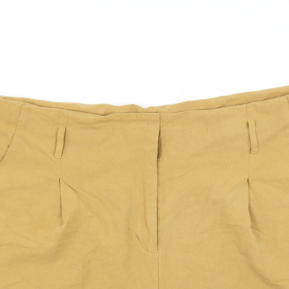PRETTYLITTLETHING Womens Yellow   Paperbag Shorts Size 24
