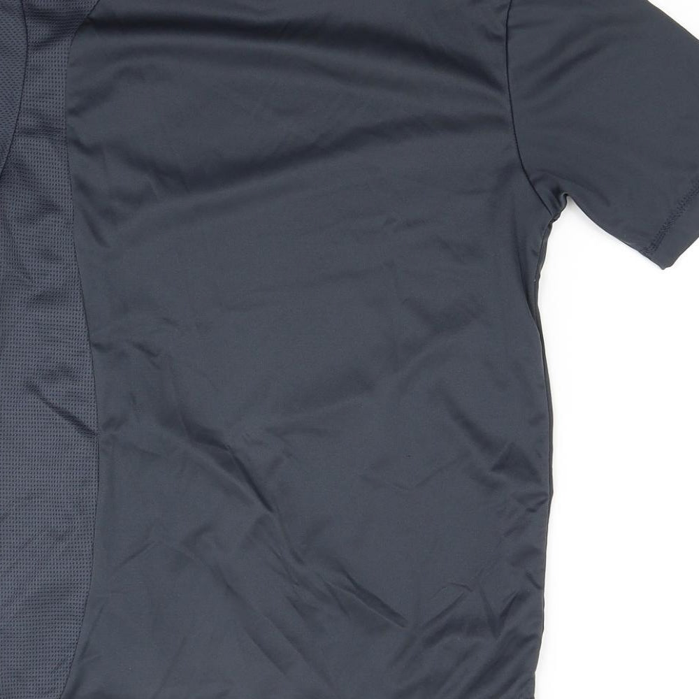 Umbro Boys Grey   Basic T-Shirt Size 12-13 Years