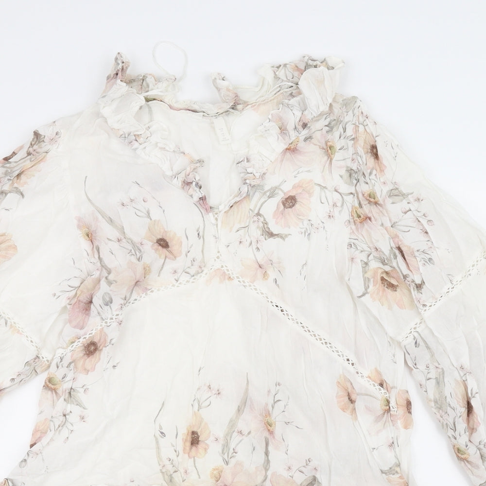 H&M Womens White Floral  Fit & Flare  Size 14