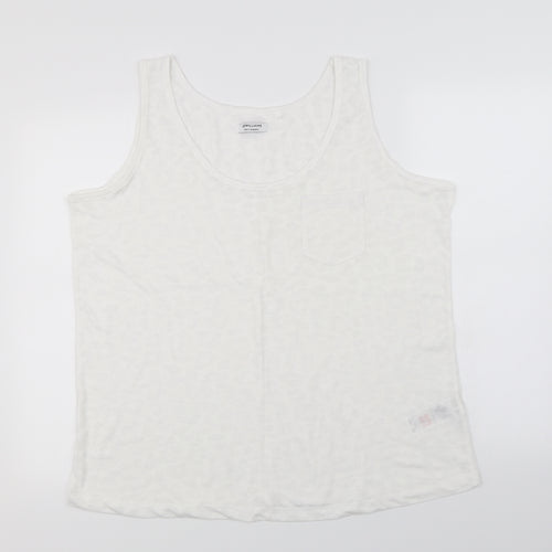 JD Williams  Womens White Animal Print  Basic T-Shirt Size 20