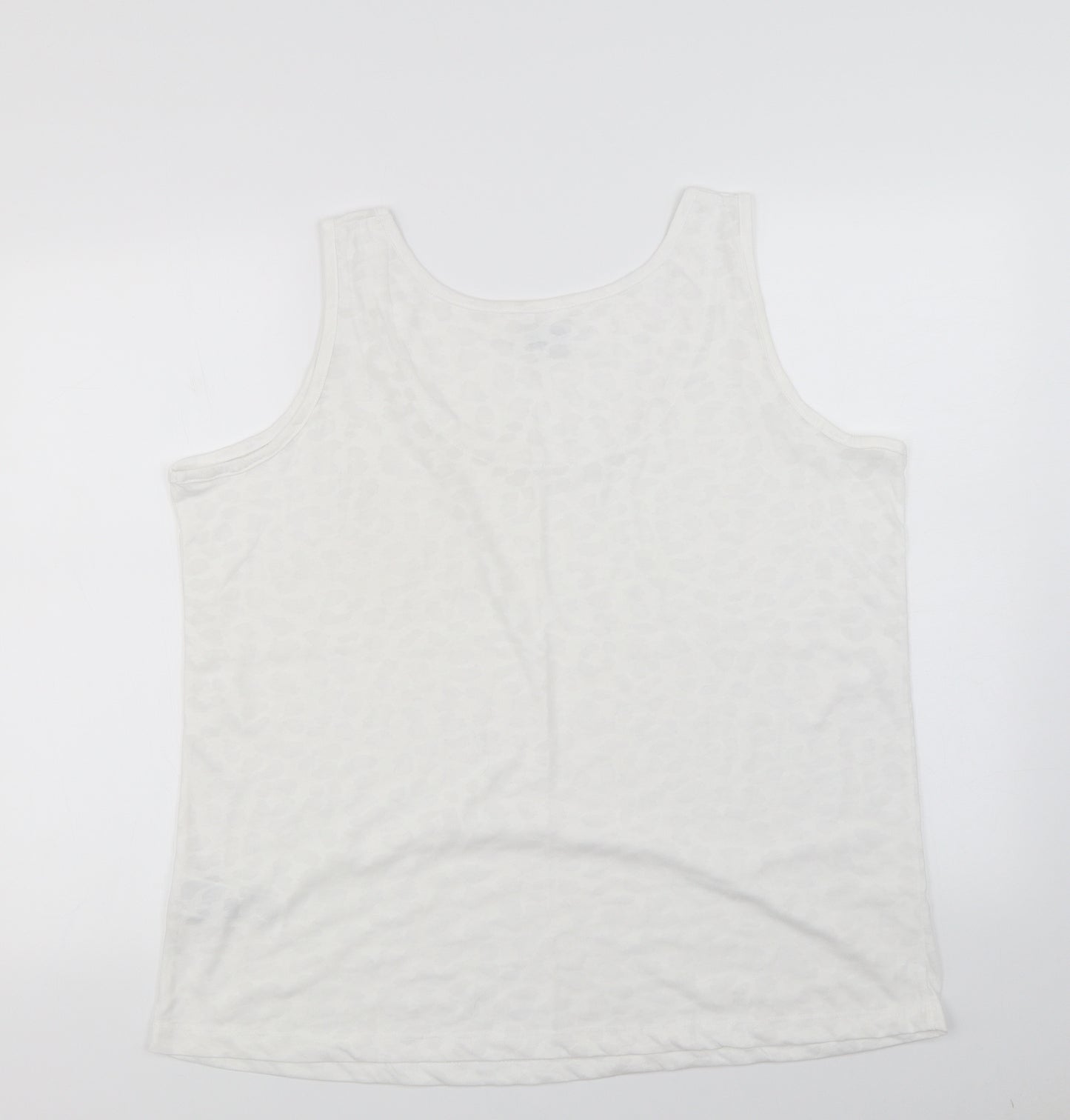 JD Williams  Womens White Animal Print  Basic T-Shirt Size 20