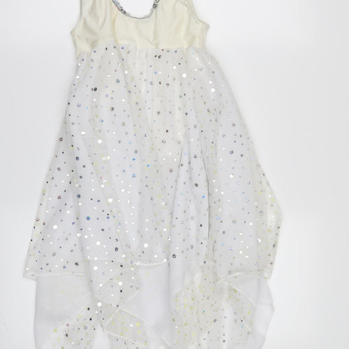 Danse Dezines Girls White   A-Line  Size M  - dancewear