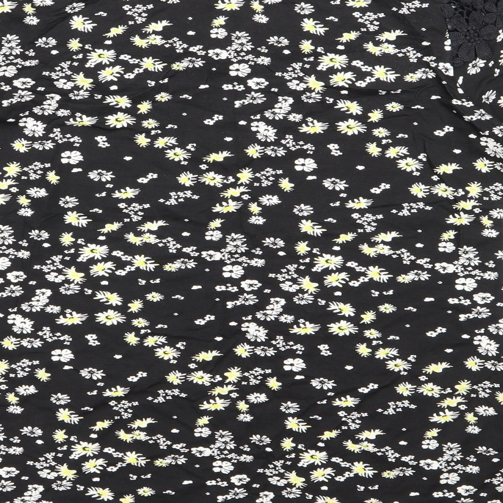 Studio Womens Black Floral  Basic T-Shirt Size 16