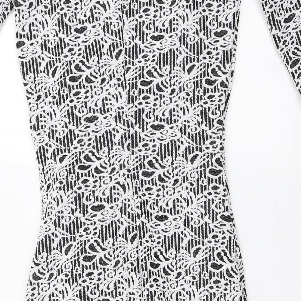 Club Womens White   A-Line  Size 8