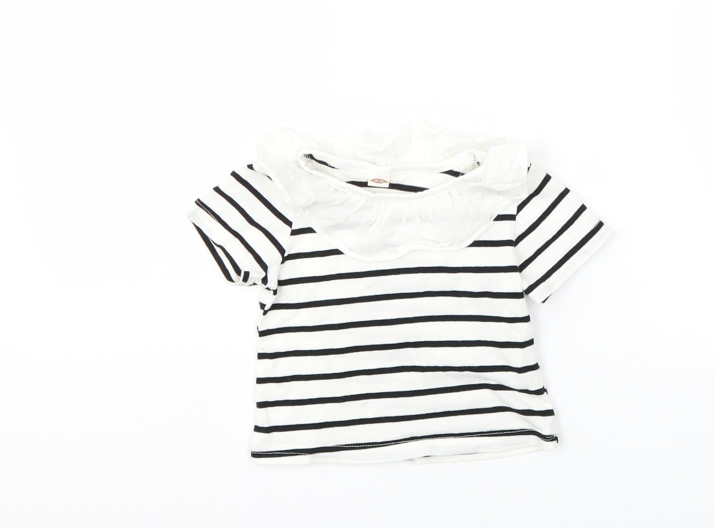 Preworn Baby White Striped  Basic T-Shirt Size 12-18 Months