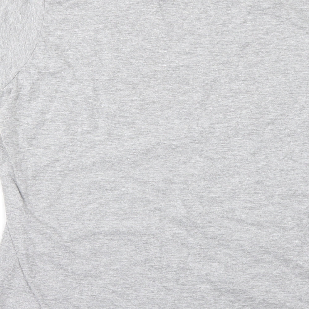 Gildan Mens Grey    T-Shirt Size 2XL  - GOOSEBUMPS