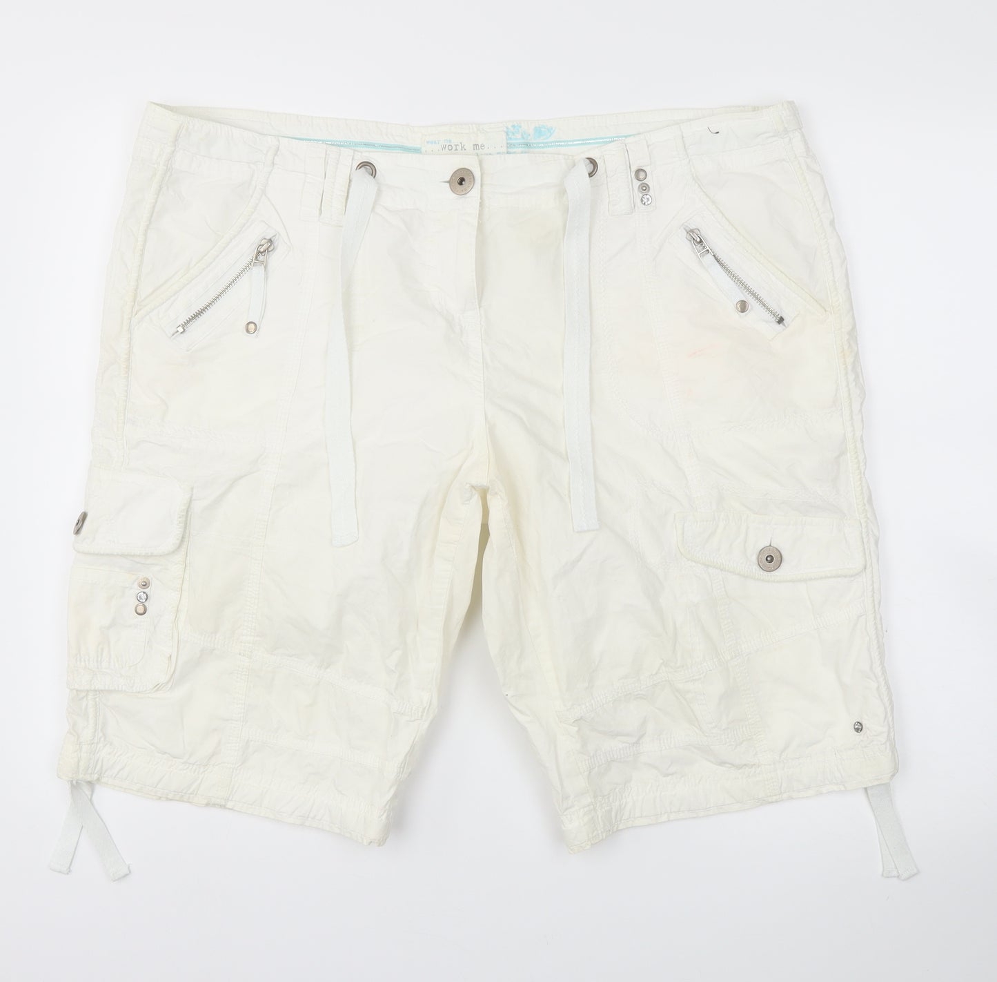 New Look Womens White   Chino Shorts Size 18