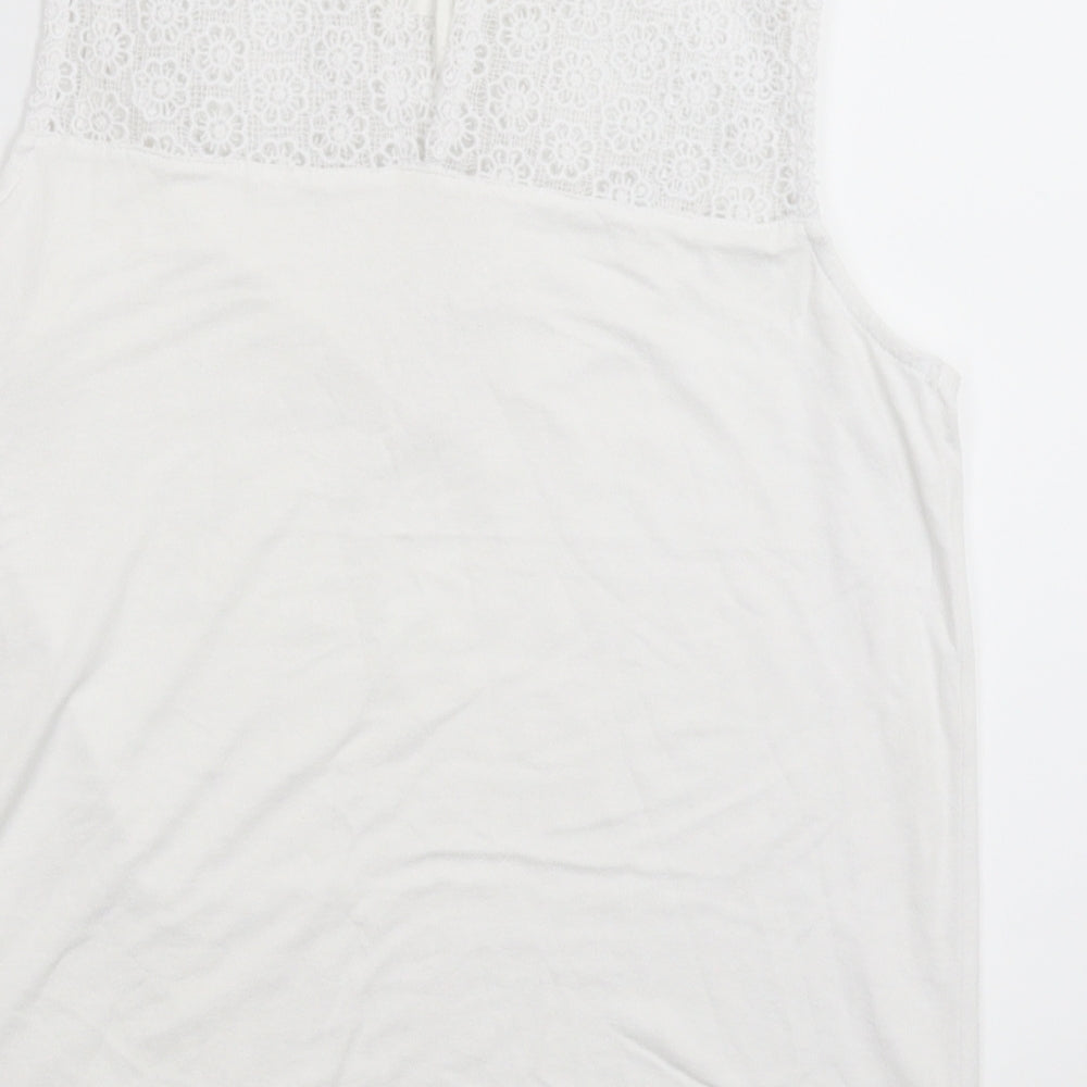 Preworn Womens White   Basic T-Shirt Size 12