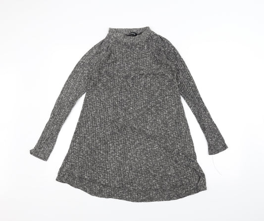Front view of Boohoo women’s grey a-line, size UK 10