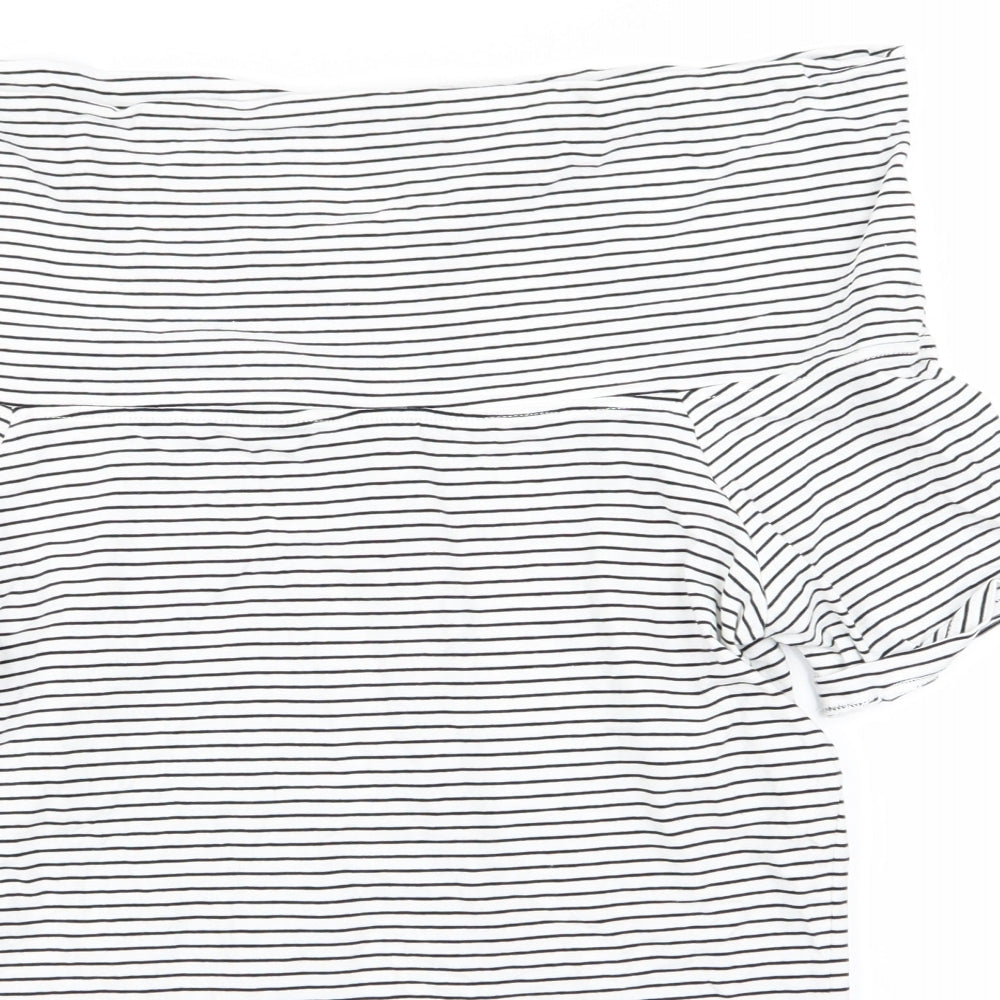 love tees Womens White Striped  Basic T-Shirt Size 14