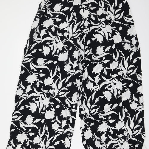 Preworn  Womens Black Floral  Trousers  Size 30 in L26 in