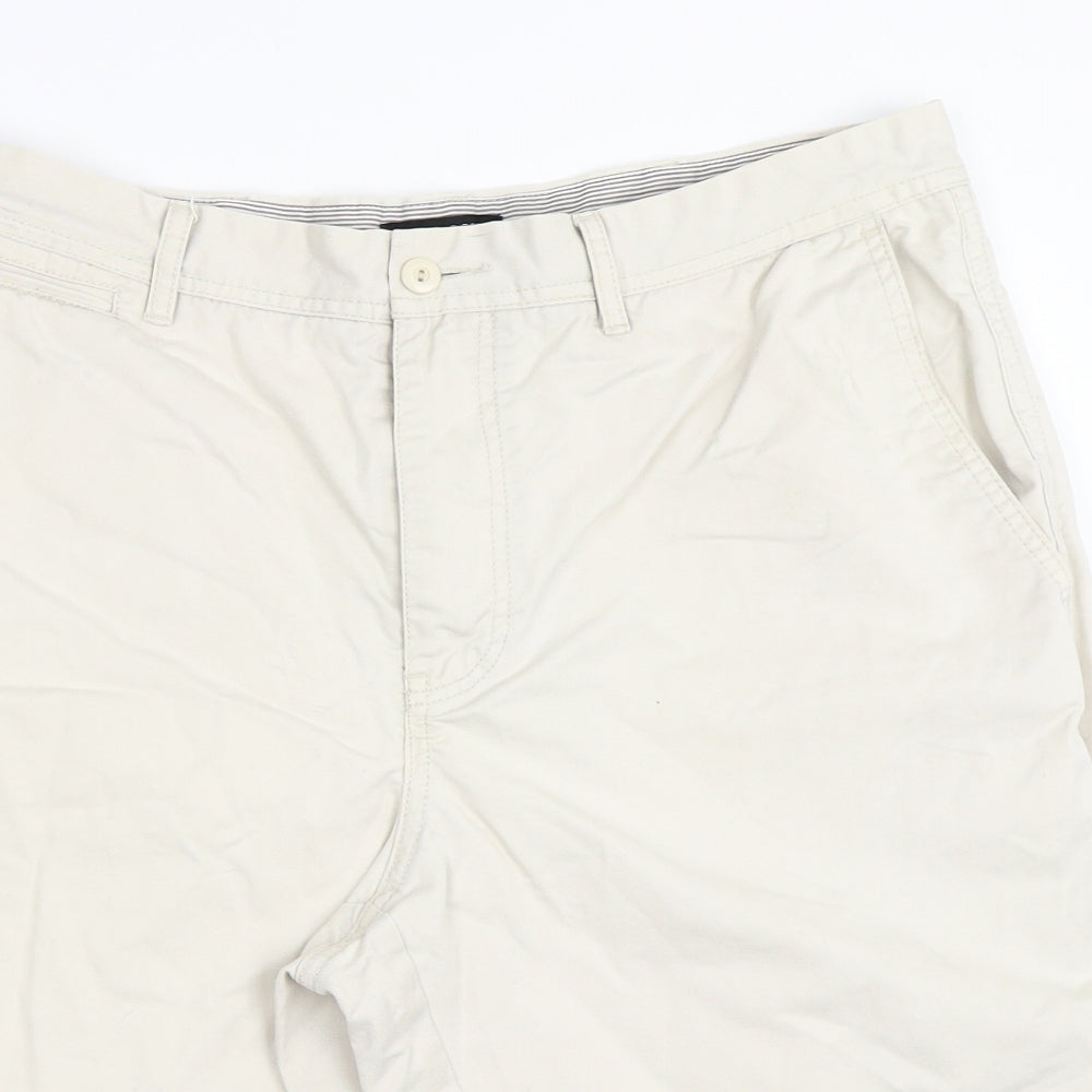 Lyle & Scott Mens Beige   Chino Shorts Size 36 in