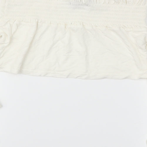 Pretty Little Thing  Womens White   Cropped T-Shirt Size 10