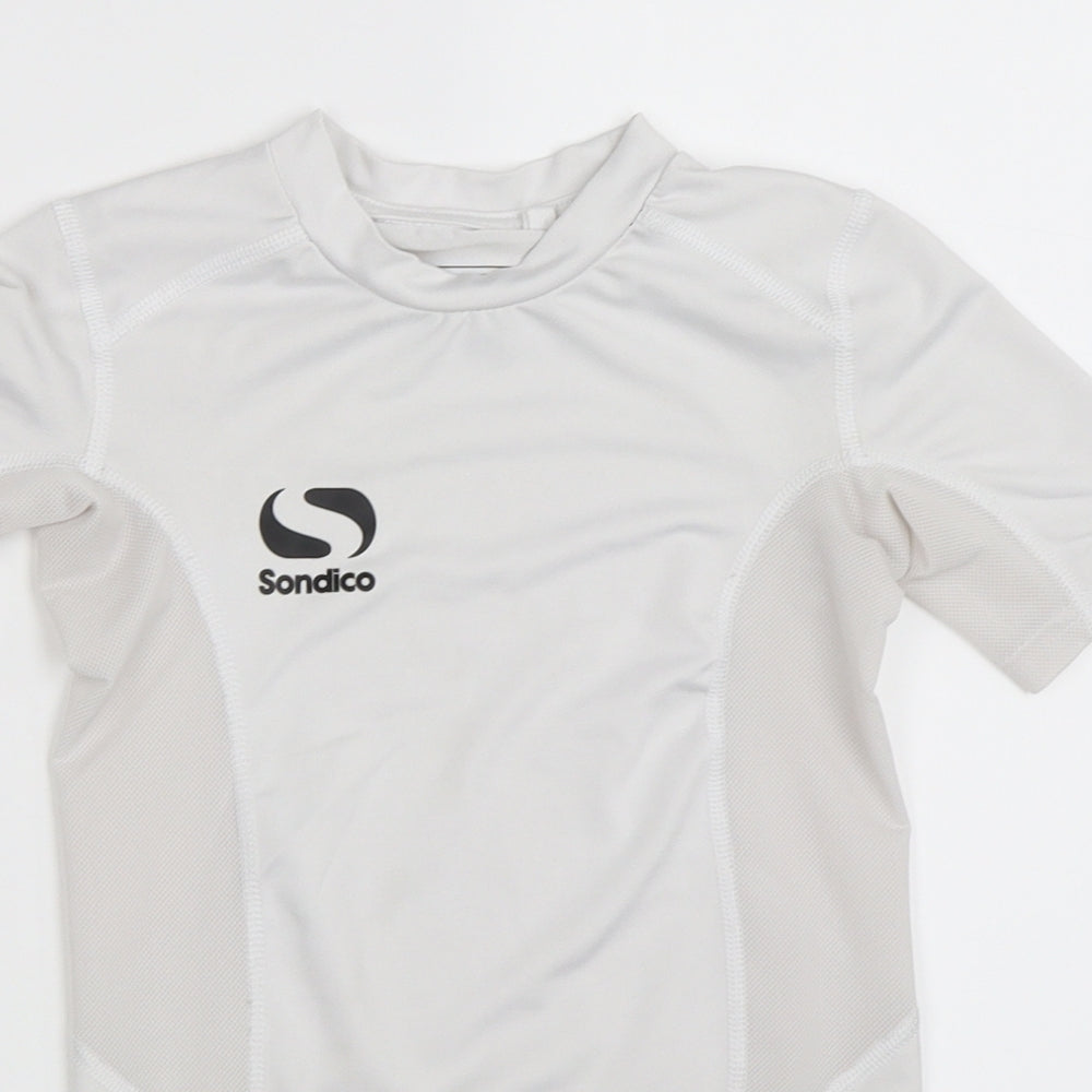 Sondico Boys White   Jersey T-Shirt Size 9-10 Years