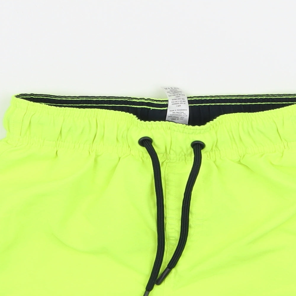 Nutmeg Boys Yellow   Sweat Shorts Size 8-9 Years