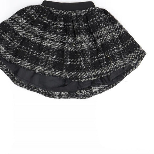 Preworn Girls Black   Flare Skirt Size 4 Years